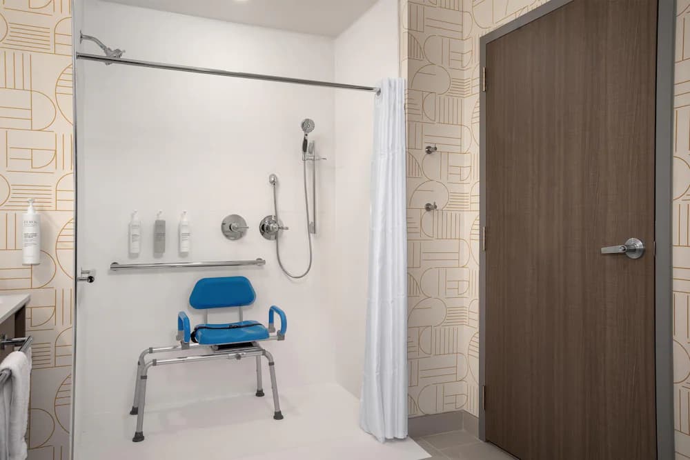 Bathroom shower