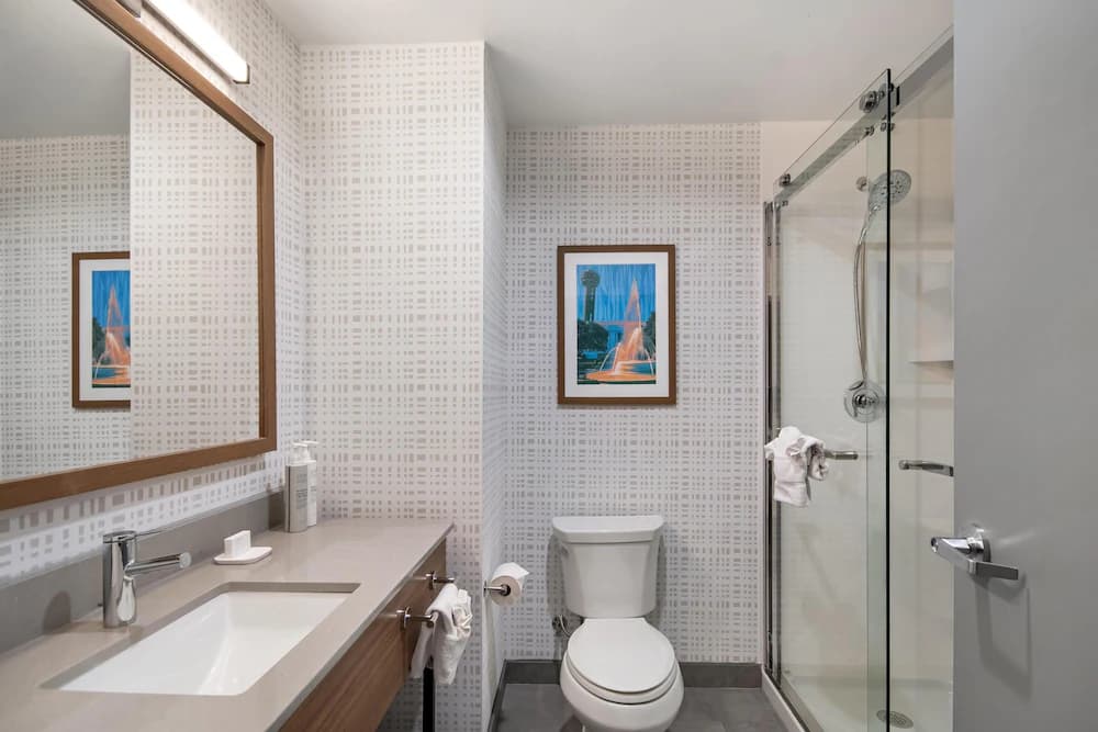 Bathroom shower