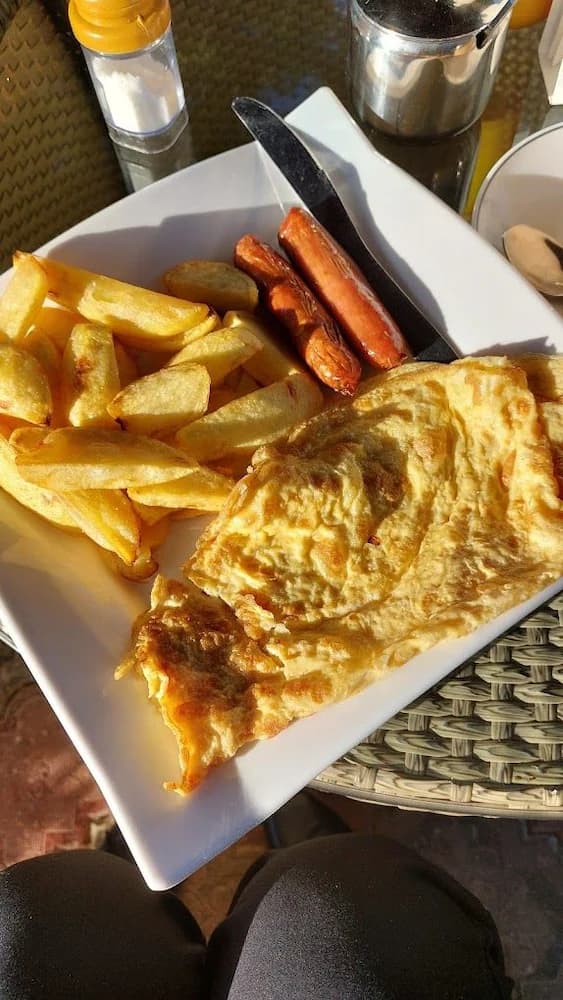 Breakfast meal