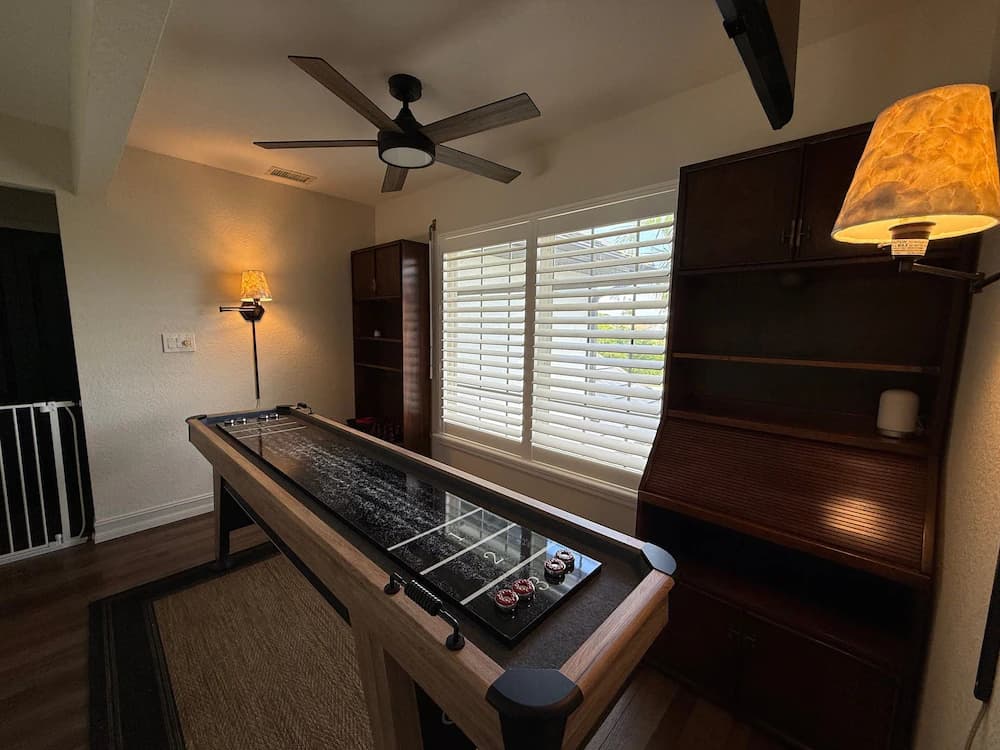 Game room