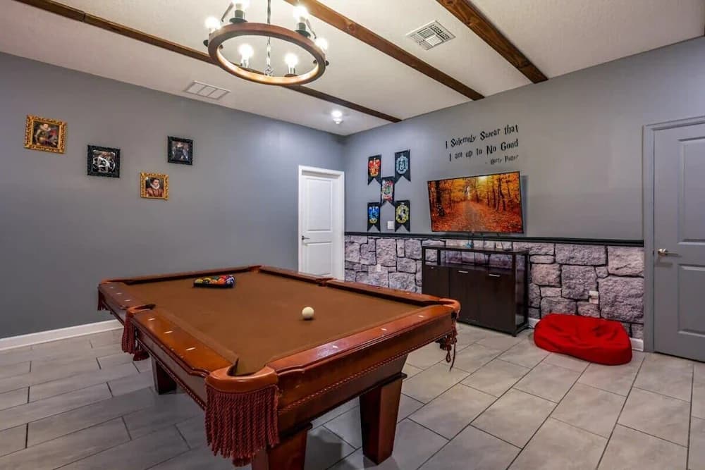 Game room