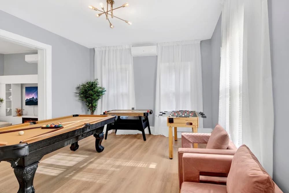 Game room