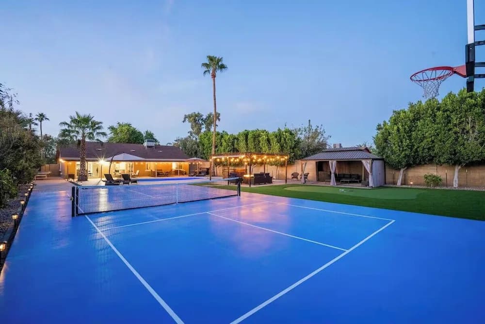 Sport court