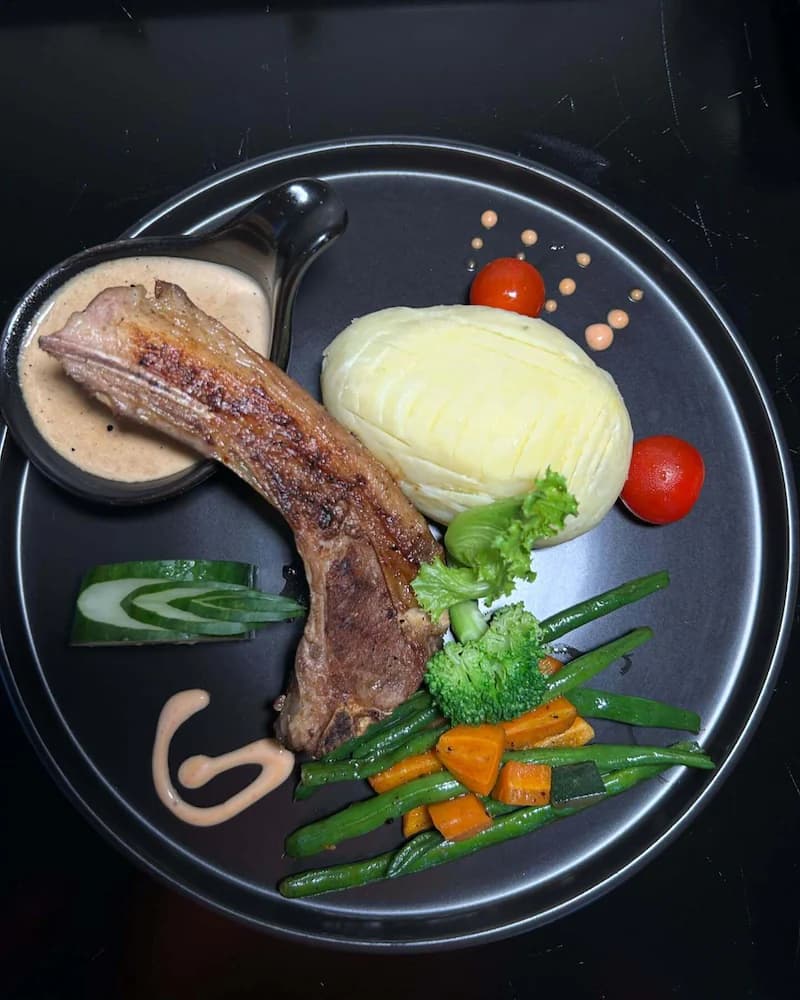 Breakfast meal