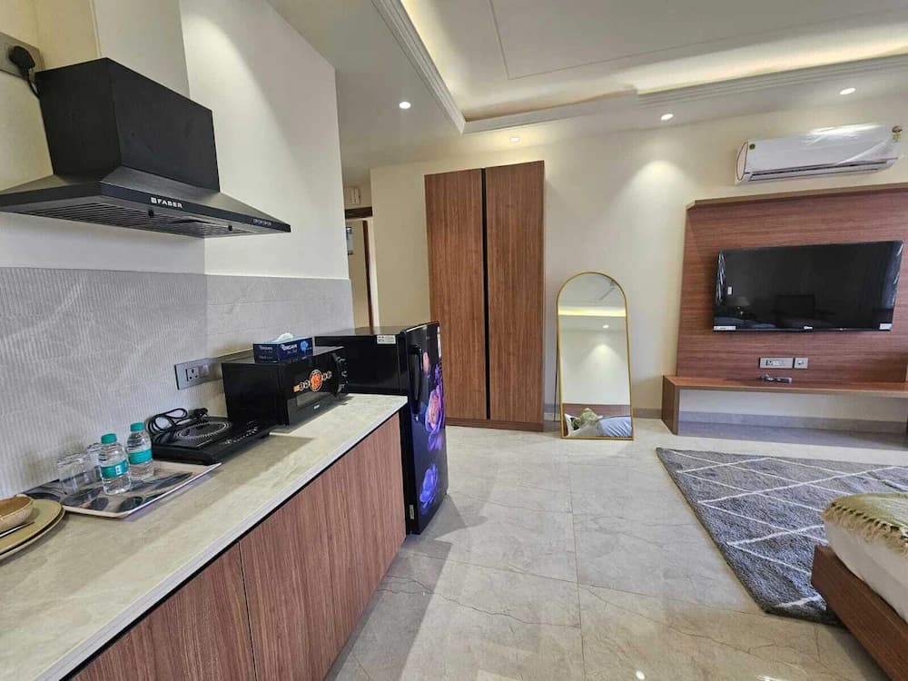 Private kitchenette