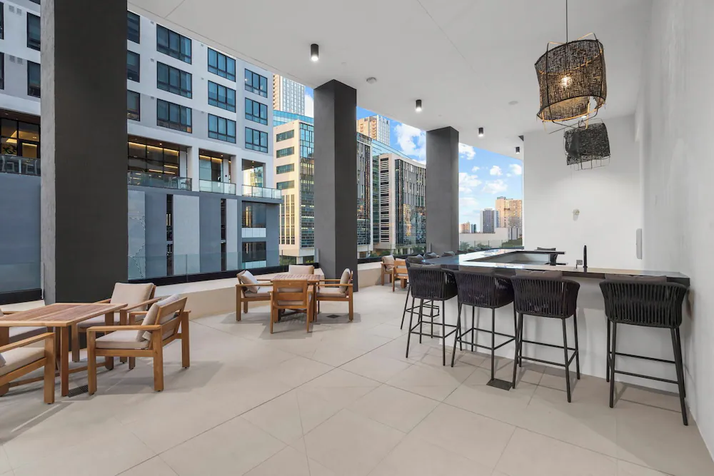 Lobby lounge