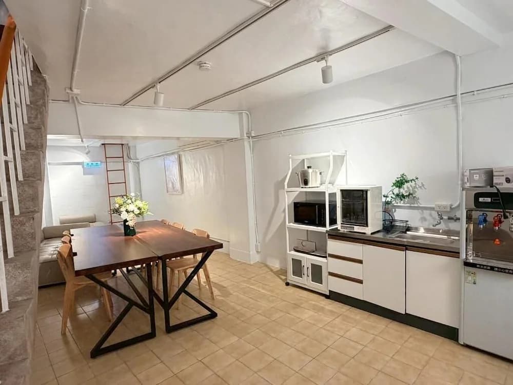 Shared kitchen facilities