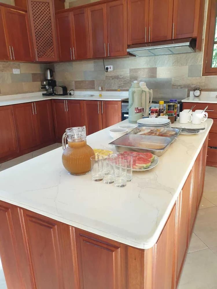 Shared kitchen facilities