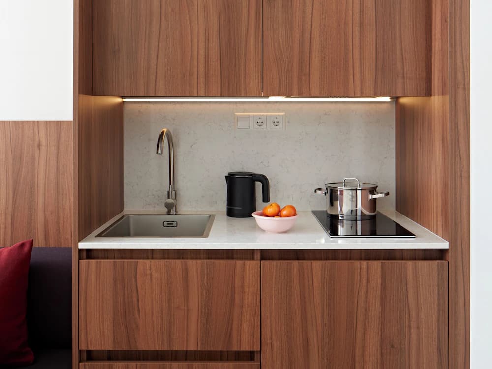 Private kitchenette
