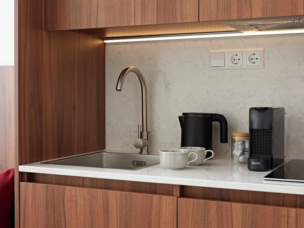 Private kitchenette
