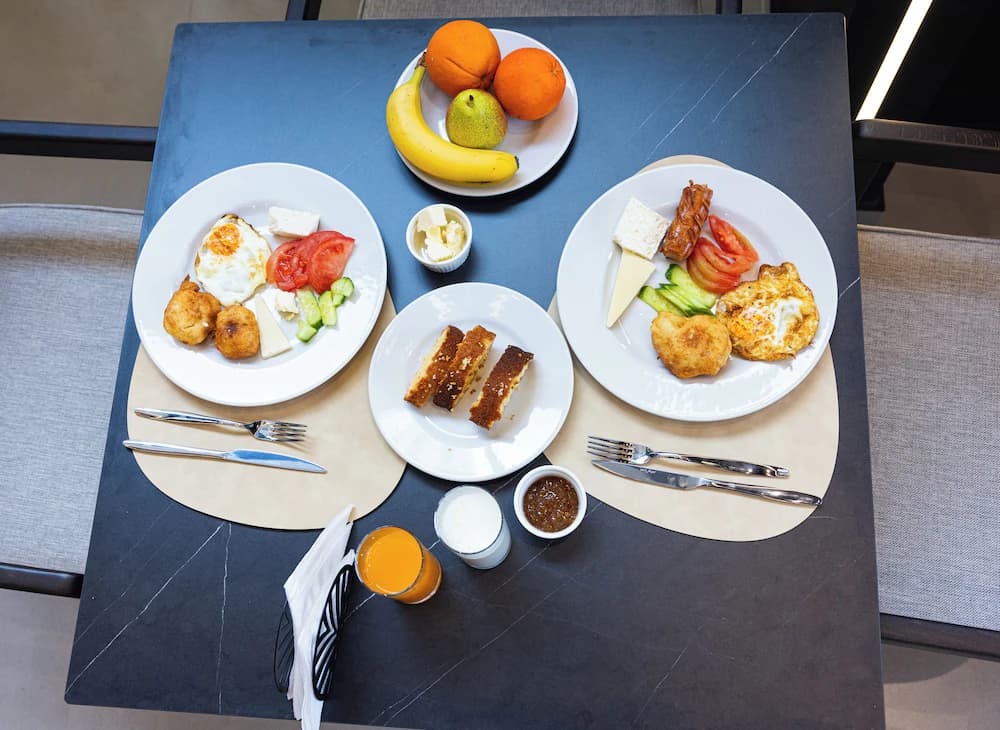 Breakfast meal
