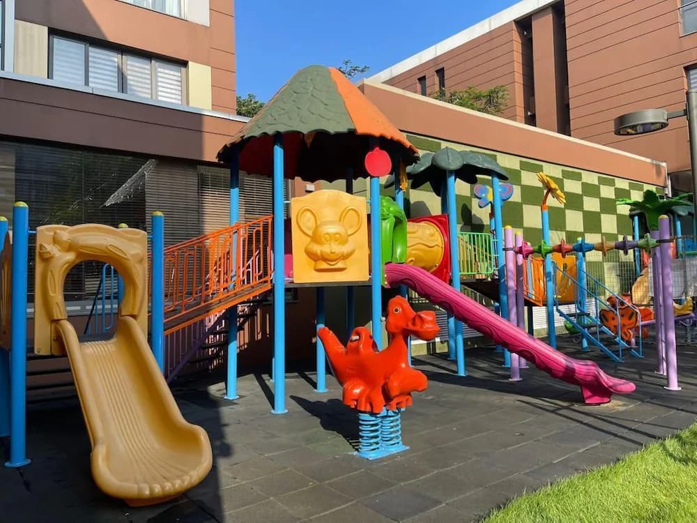 Children's play area - outdoor
