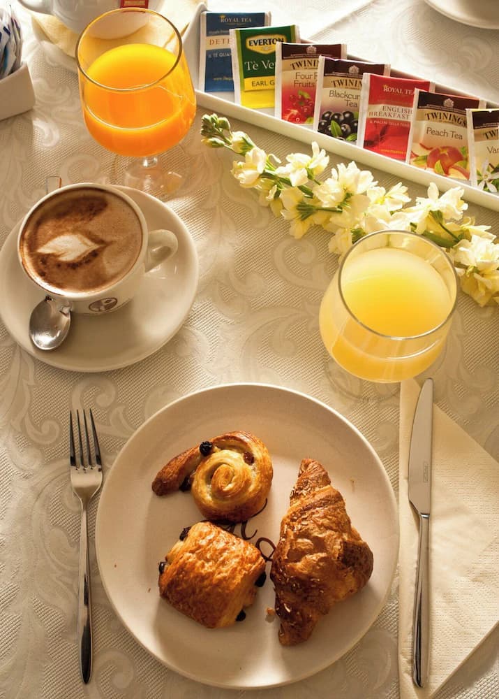 Breakfast meal
