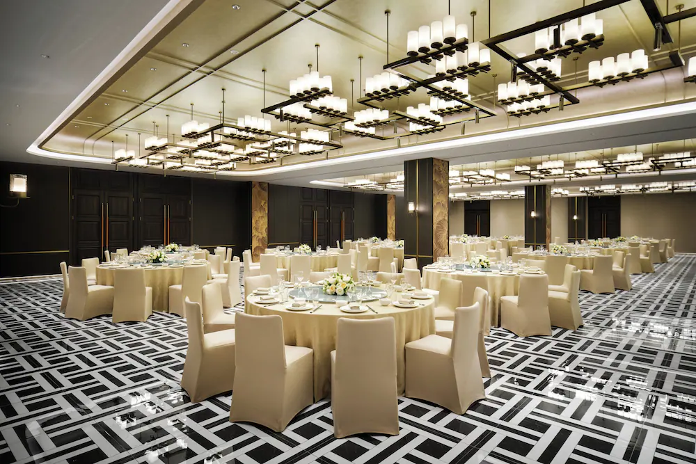 Banquet hall