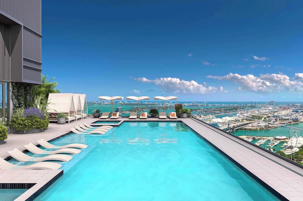 Rooftop pool
