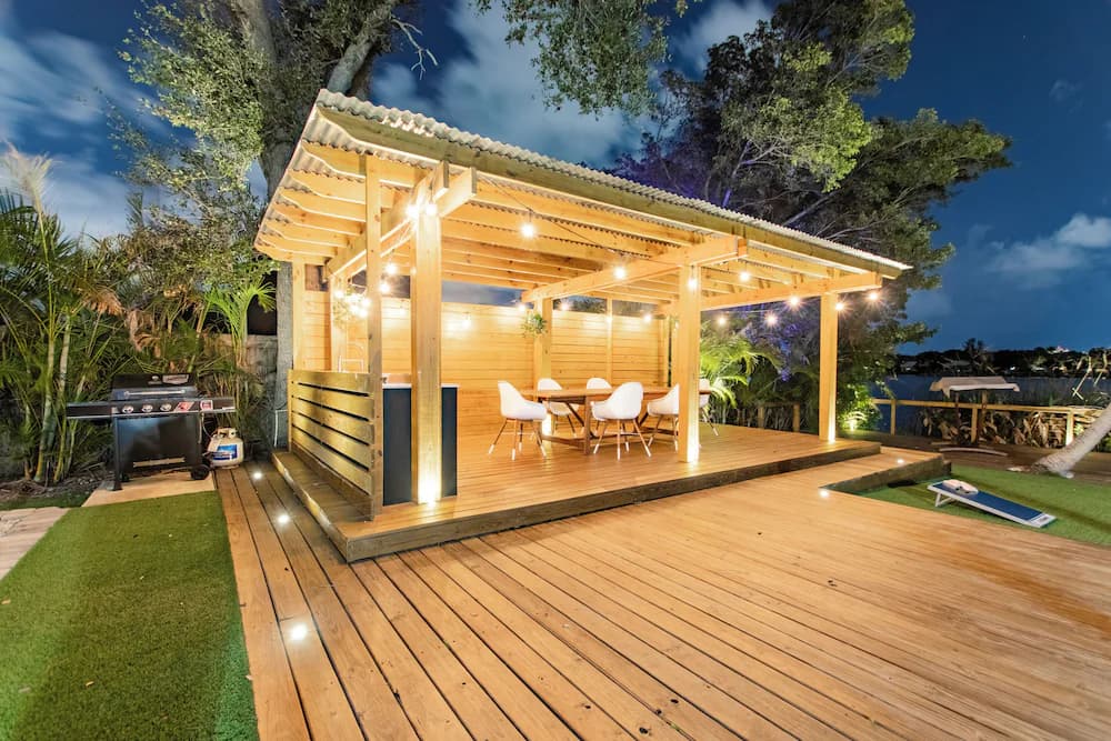 Sundeck