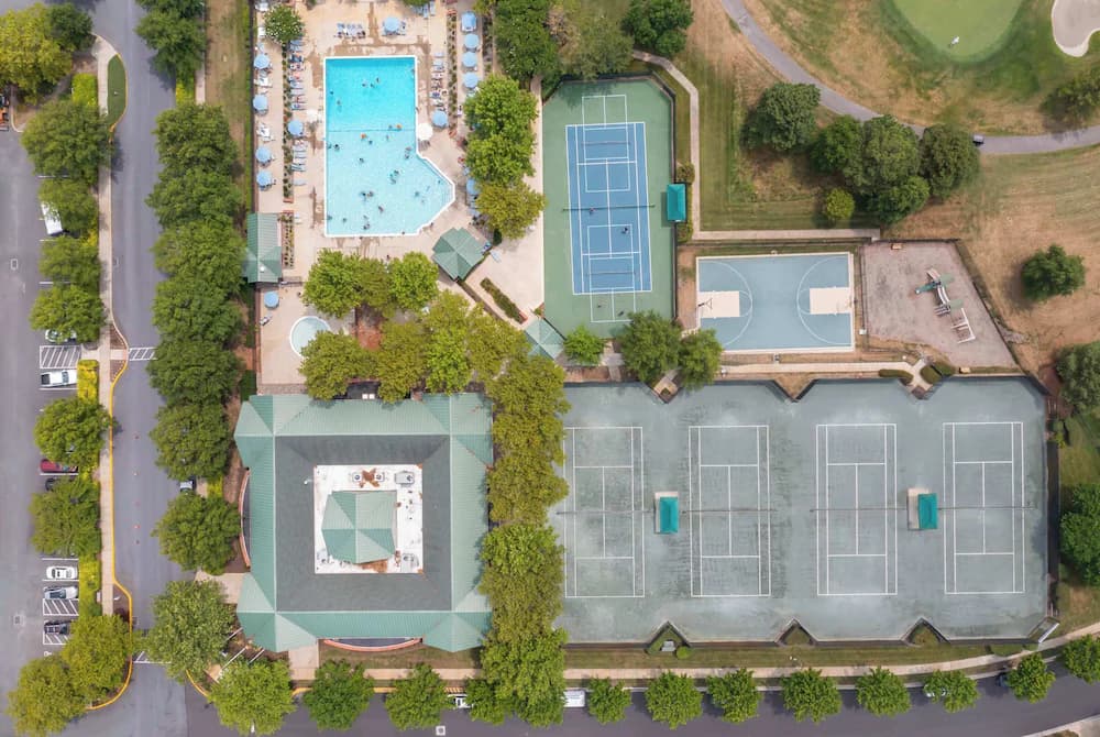 Tennis court