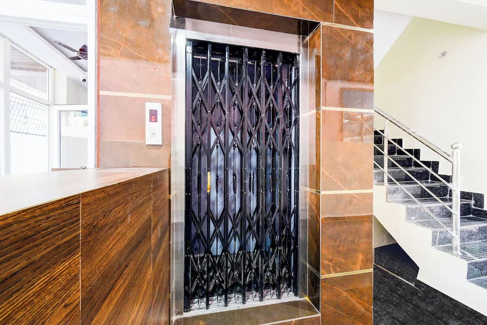 Elevator