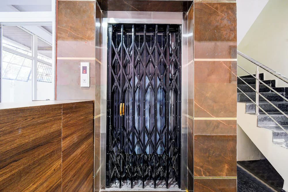 Elevator