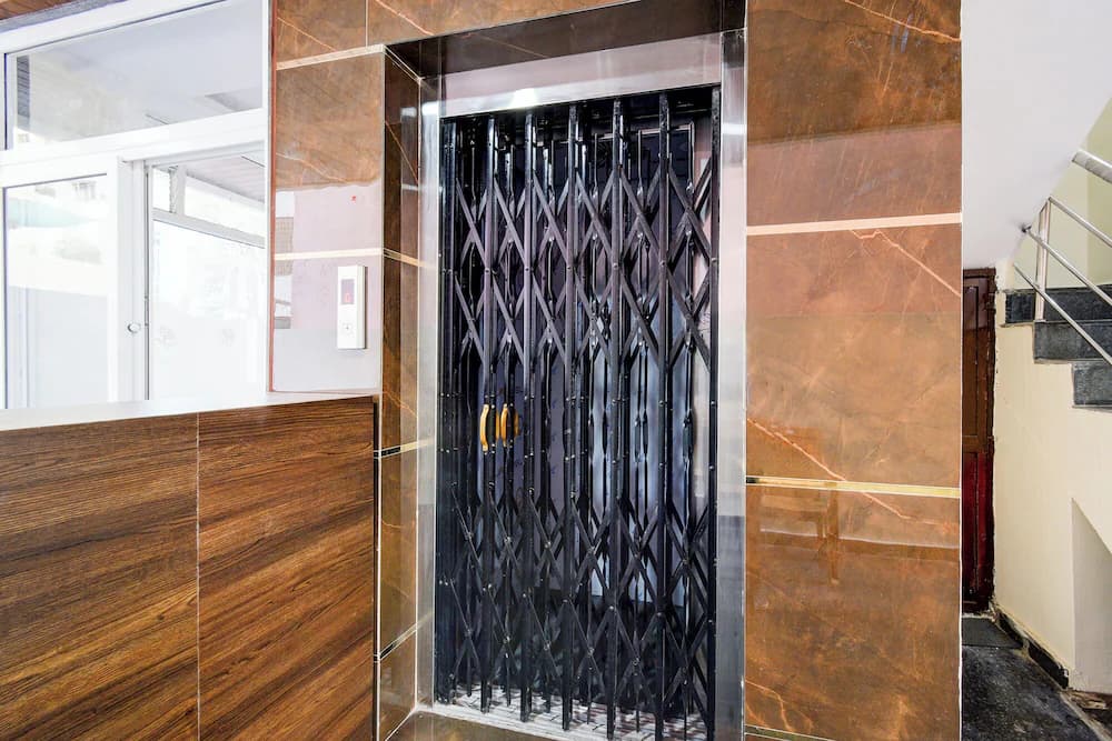 Elevator