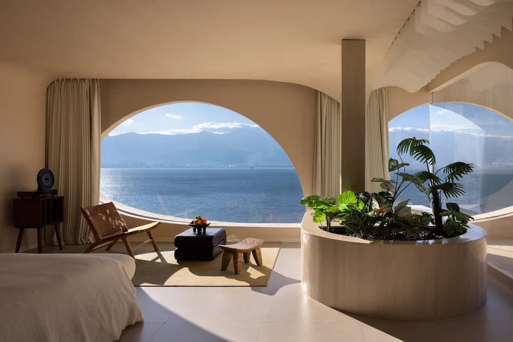 Beach/ocean view