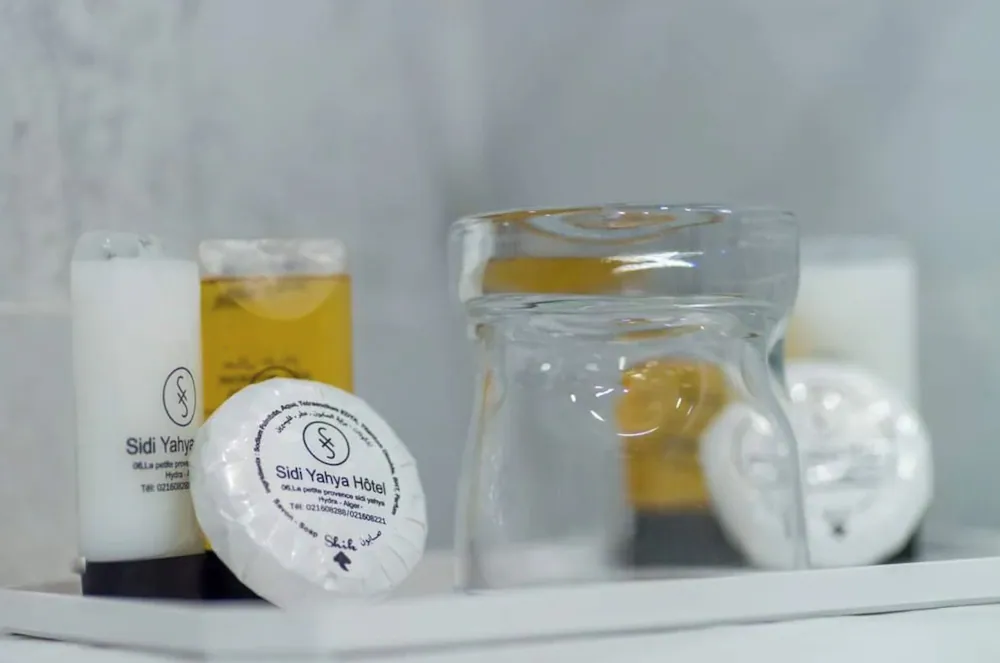 Bathroom amenities