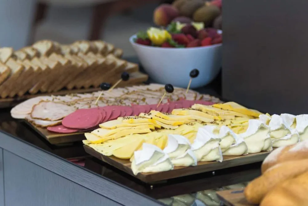 Breakfast buffet