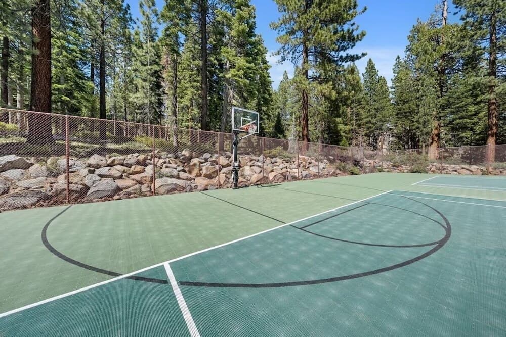 Sport court