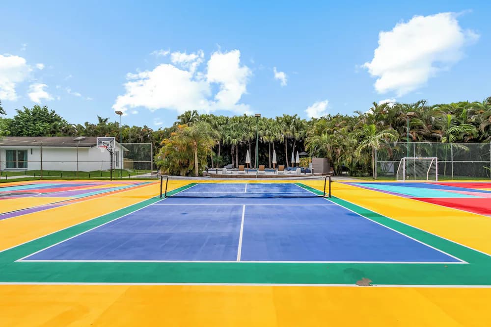 Tennis court
