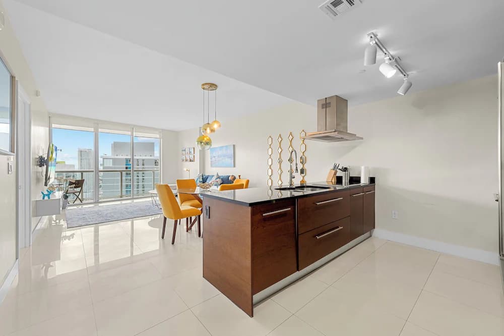 Private kitchen