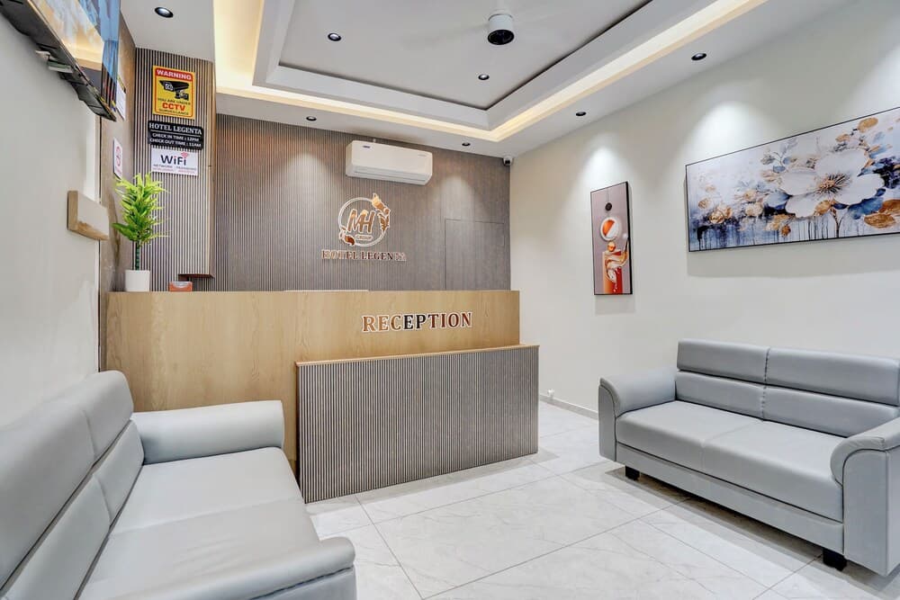 Reception hall