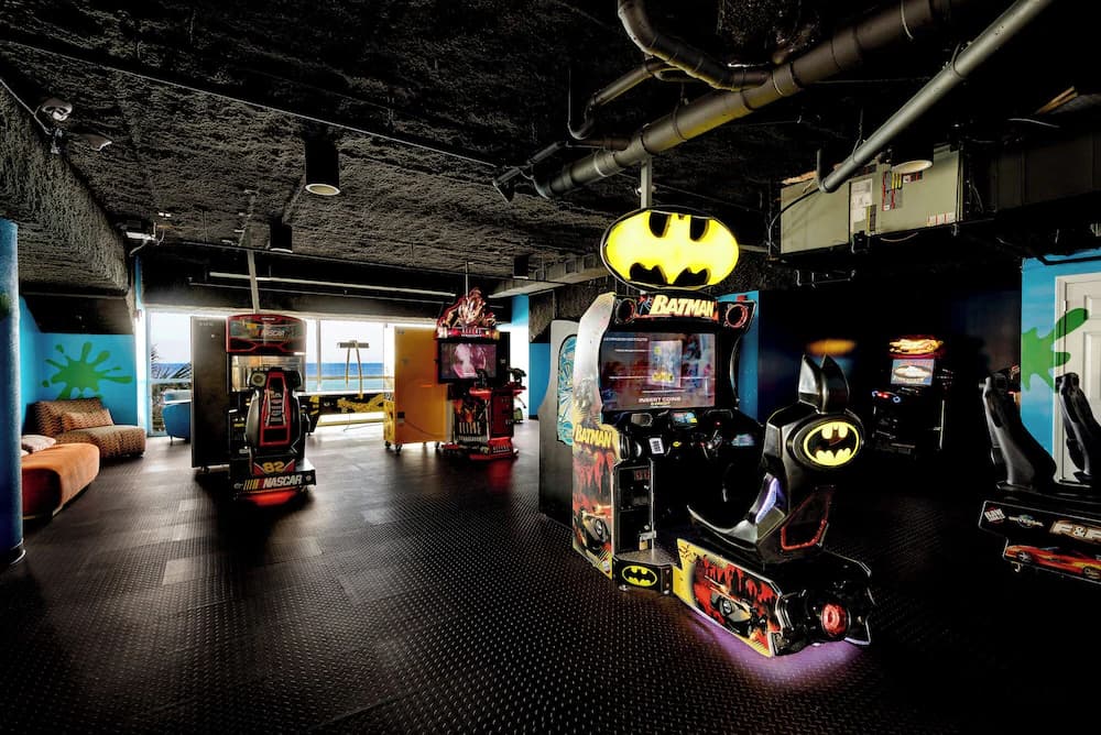 Game room
