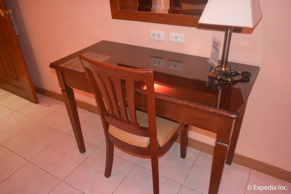 Room amenity