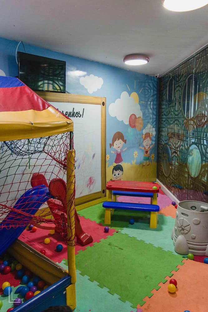 Children's play area - indoor