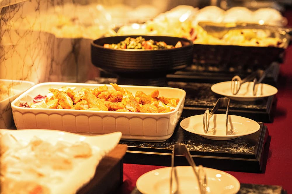 Breakfast buffet