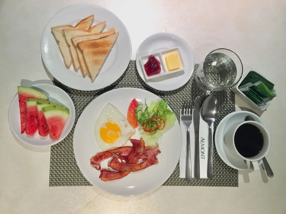 Breakfast meal
