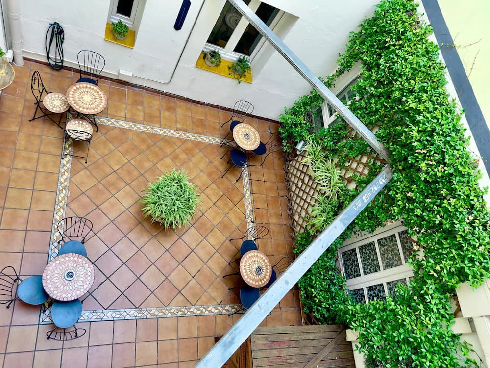 Terrace/patio