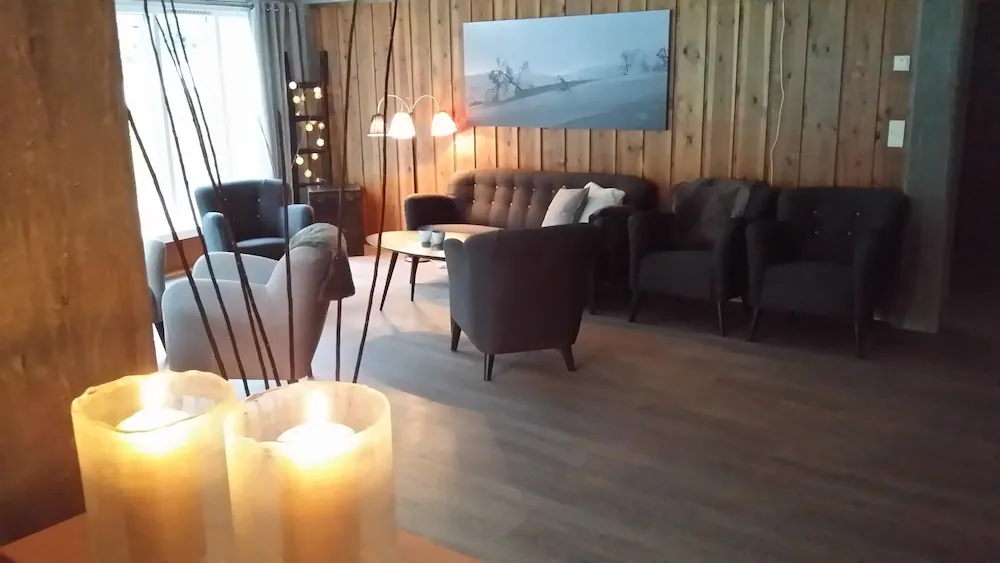 Lobby sitting area