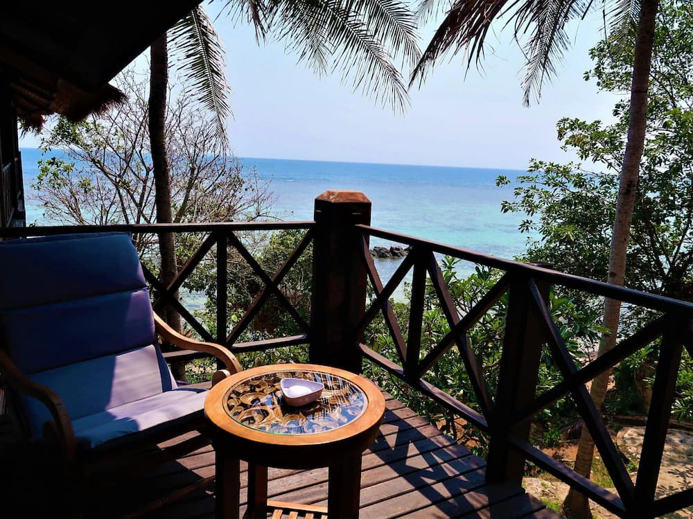 Beach/ocean view
