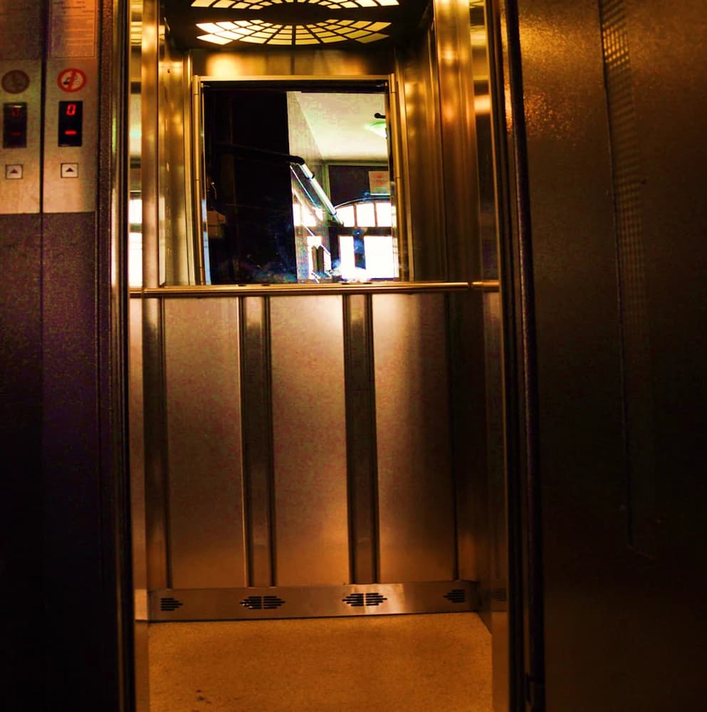 Elevator
