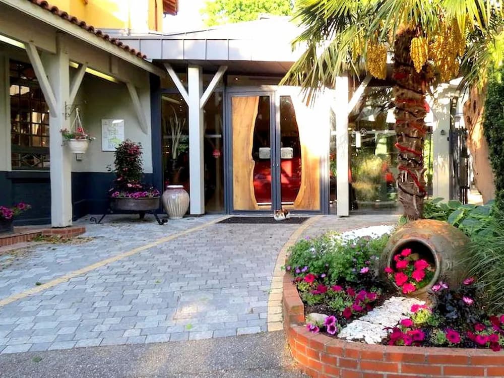 Courtyard