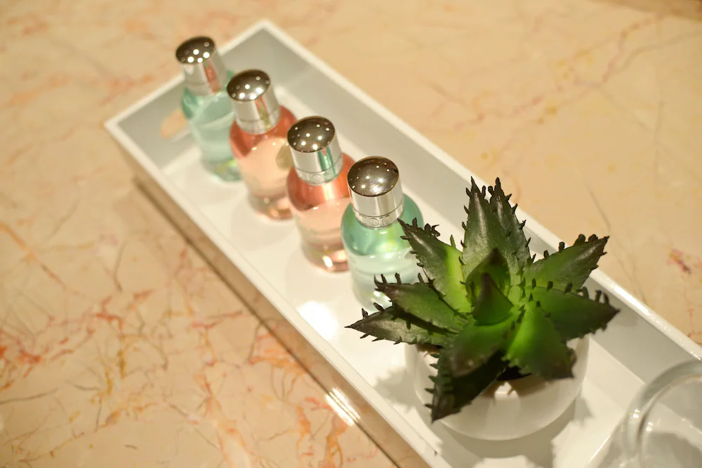 Bathroom amenities