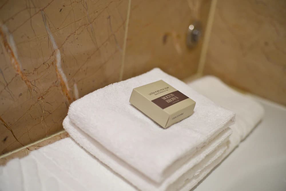 Bathroom amenities