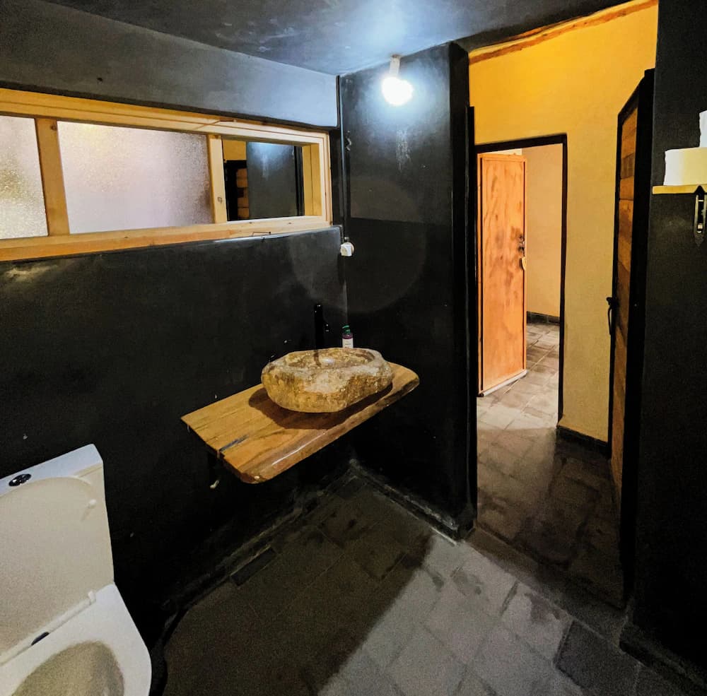 Bathroom shower