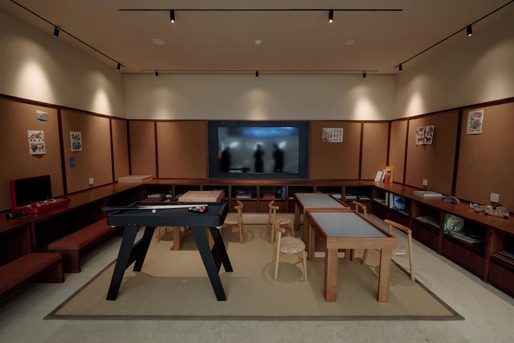 Game room