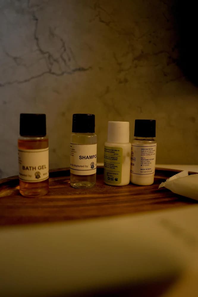Bathroom amenities