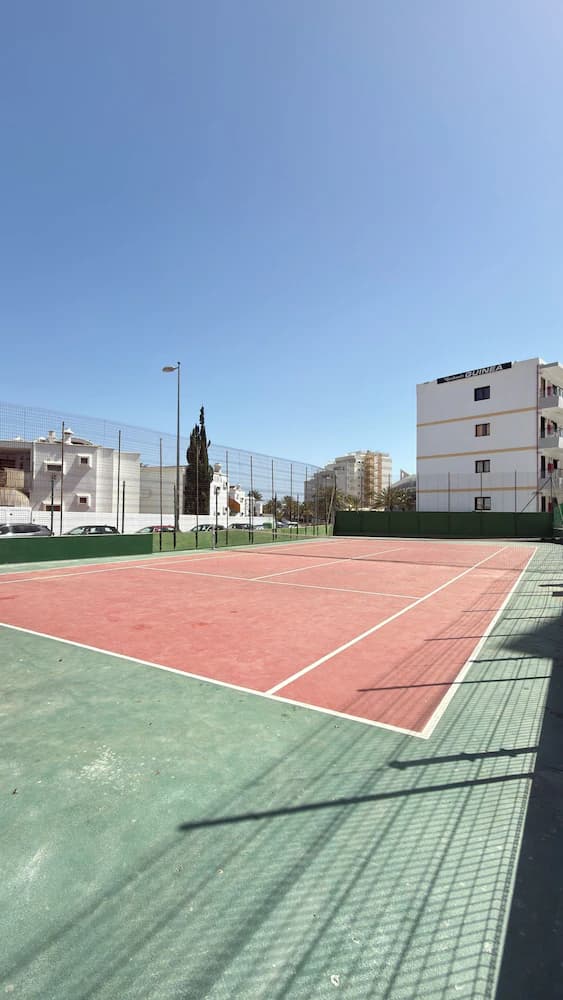 Sport court