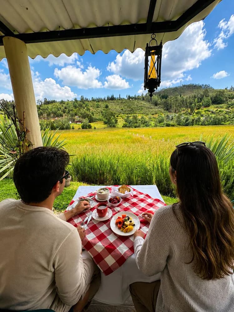 Breakfast area