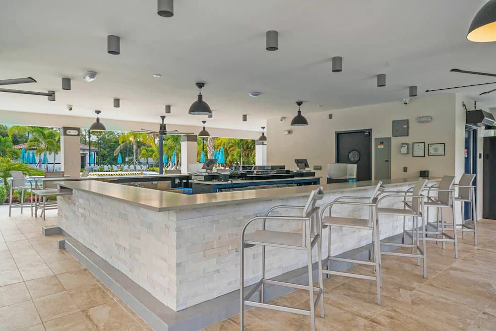 Poolside bar