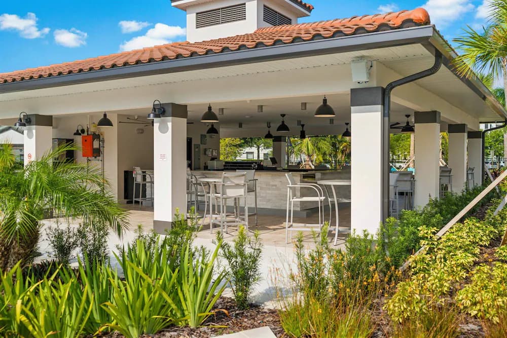 Poolside bar